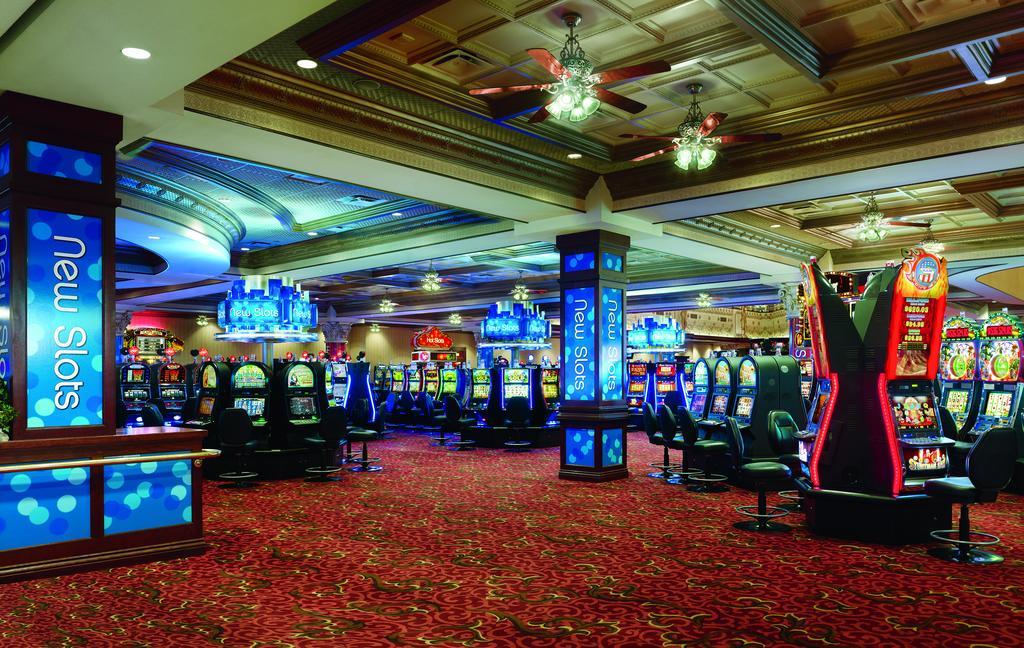 Ameristar Casino Resort And Spa Saint Charles Esterno foto