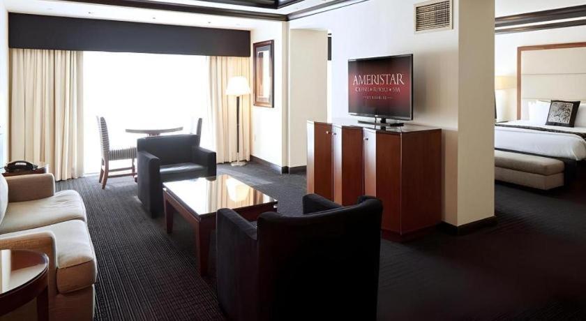 Ameristar Casino Resort And Spa Saint Charles Esterno foto